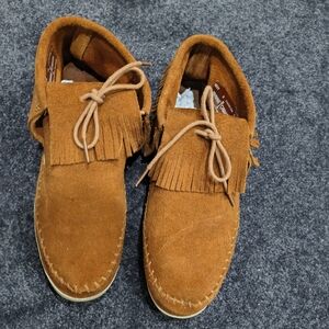 Minnetonka Tan Suede Moccasins with Fringe